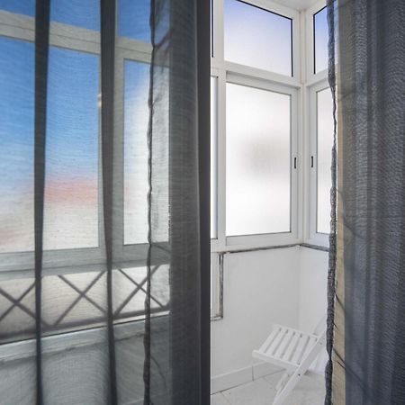 Peniche Sun & Surf Apartment ภายนอก รูปภาพ